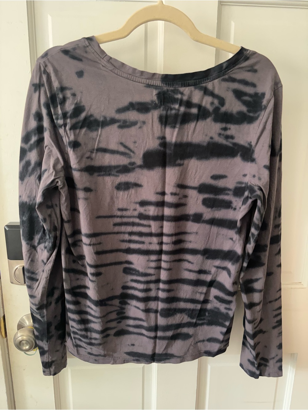 EUC Pact Organic Cotton Long Sleeved Shirt Sz M Tie Dye Purple Navy Blue/Black - Picture 2 of 7